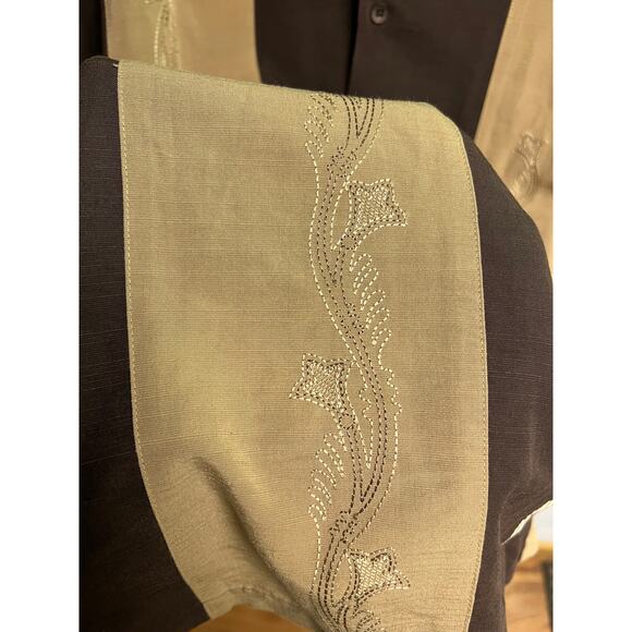 Men's Big and Tall (3XLT) Cubavera Brown Casual Button Down Shirt - Picture 3 of 5